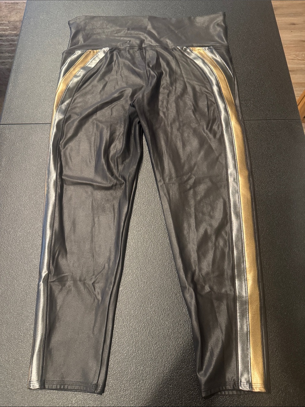 SPANX Black Faux Leather Leggings with Gold & Silver Side Stripe size plus 3X. - Picture 6 of 6